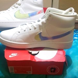 New  Nike Court Royale 2 size 9 , white